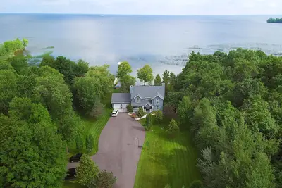 Image de Retraite au bord du lac sur Cove Bay (lac Mille Lacs, Mn) - Parfait pour les familles!