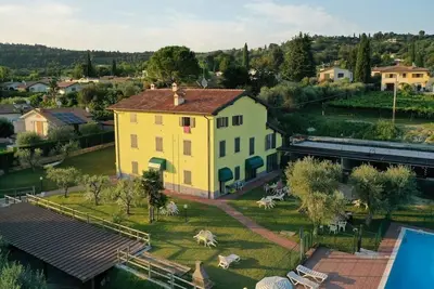 Image de Ca Bottrigo 3-room apartment, with garden and pool, ground/1st/2nd floor
