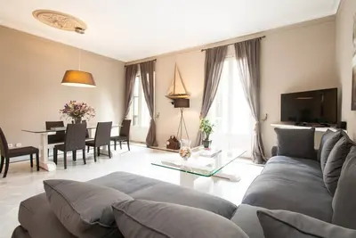 Image de Luxueux appartement de trois chambres