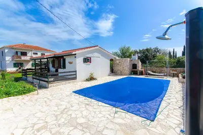 Image de Maison Ara (47713-K1) - Grohote