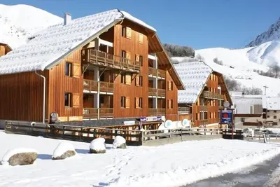 Image de Appartement spacieux 10 couchages, vue Aiguilles d'Arves