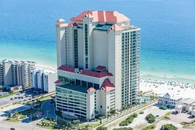 Image de Gulf Front ~ Lazy River ~ Condo d'angle ~ Phoenix West 2501 ~ Prickett Properties