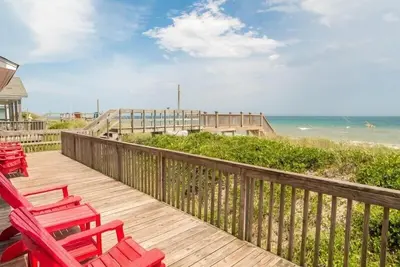 Image de Perche Pelican: 5 Br / 3 Ba en bord de mer Ă Surf City, pour 10 personnes