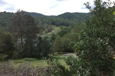 Image de Vues sur la montagne, eaux vives, retraite familiale
