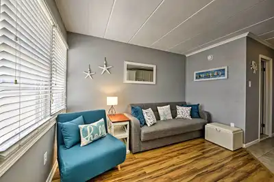 Image de North Wildwood Condo w / piscine près de Boardwalk!
