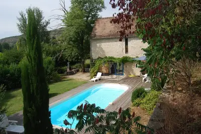 Image de Charmante grange quercynoise entièrement rénovée pour 6 personnes, piscine 8x4m