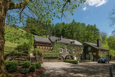 Image de Moulin luxueux avec piscine couvert