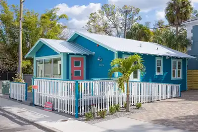 Image de Nouvelle Liste! ☼ Le Cottage Next Door (centre-ville de Sarasota)