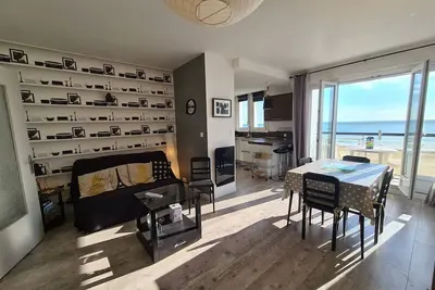 Image de Appartement moderne 3 pièces, 6 couchages, parking, proche plage