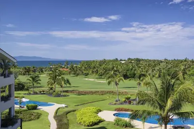 Image de Ocean View Penthouse à Punta Mita, Golf Cart, Pucelle, Adhésion Golf Premier