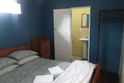 Image de Caye Caulker Condo sur la plage avec balcon et vue sur la mer