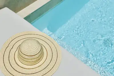 Image de Bel appartement proche de la plage avec grande terrasse