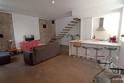 Image de 2 Bedroom Minimalist House Downtown Porto