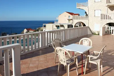 Image de Appartement d'une chambre avec la terrasse et la vue sur le mer Soline, Dubrovnik (A-4762-a)