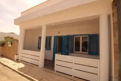 Casa Bluet, maison moderne à 50 mètres de la mer