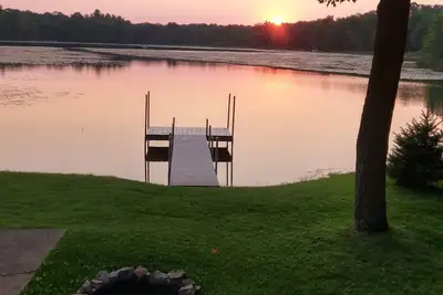 Image de Venez profiter de notre cabine ~ Petit et paisible lac Lulu non motorisé
