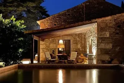 Image de Villa avec piscine, a \/ c, vélos et paix. Parfait pour les familles et les groupes!