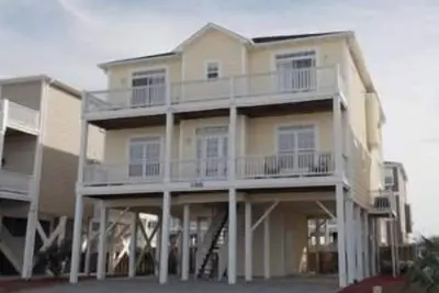 Image de Belle 5br / 4. Maison 5 de bain avec piscine / jacuzzi. Dort Océan / Waterway vues 16