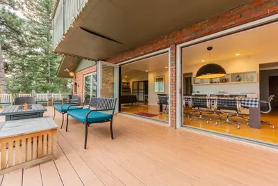 Image de Récemment rénové Gold Camp Rd hse w Broadmoor-Skyway-City Vues 32% de remise wkly