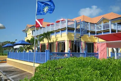 Image de Real World Mtv House --- Pas seulement une maison, votre propre complexe privé