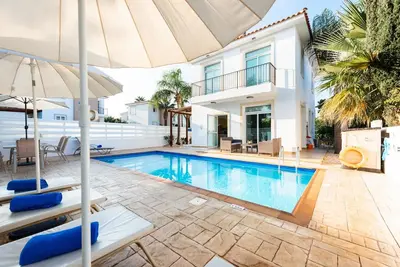 Image de Villa Palm Breeze by Ezoria Villas in Protaras