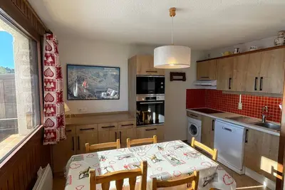 Image de Beau studio cabine confortable aux Saisies, Sud, Tv, lave-vaisselle, lave-linge