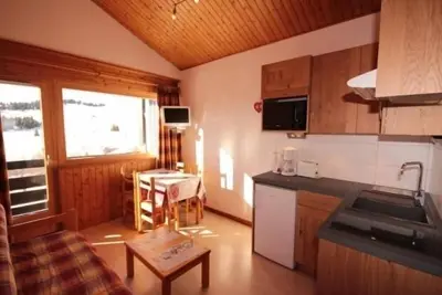 Image de Appartement cosy 2 pièces cabine - Balcon sud, parking, pied des pistes