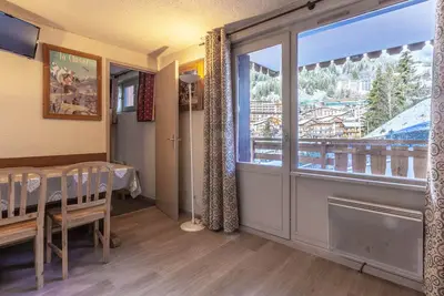 Image de Appartement Centre Village ★★★, Parking, Wifi, Pied des Pistes, Confort 4 pers