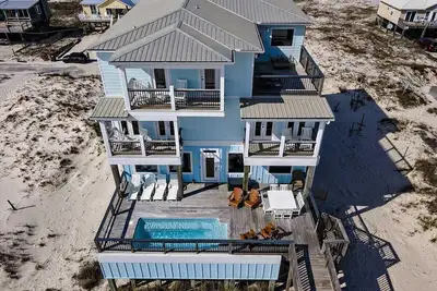 Image de Gulf Front ~ Piscine privée ~ 25 personnes ~ Heureux notre maison de plage