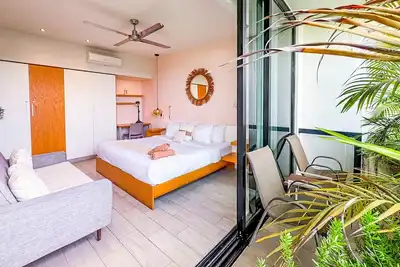 Image de Opal Suites, service de haute qualité, lieu de vacances idéal.