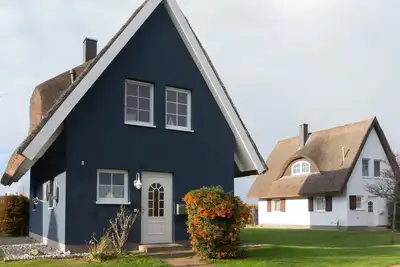 Image de Maison \/ Chaumière - Maison de vacances \"To Hus\" Vieregge-Rügen