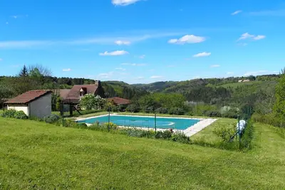 Image de Gite Figuier, jardinet privé, piscine commune