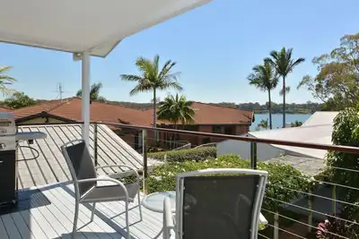Image de Morisset Bay Waterfront Studio - Détendez-vous et profitez du soleil