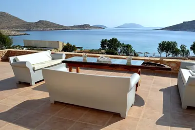 Image de Vivez votre rêve dans cette incroyable villa de plage sur deux étages