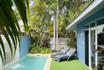 Hanalei Beach House, à 3 minutes à pied de la plage, piscine privée chauffée!