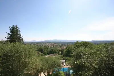 Image de Villa tout comfort Panoramique sur Colline résidentielle avec service journalier