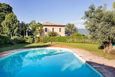 Image de Offre de dernière minute juillet \/ août en villa de haute qualité avec piscine privée en Ombrie