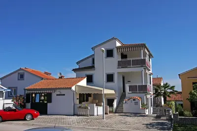 Image de Logement de vacances équipé confortablement à 300 m de la plage