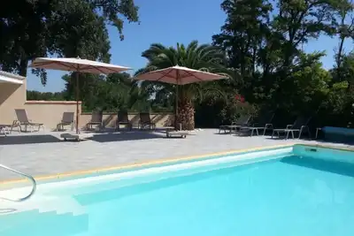 Image de Gîte avec: jardin, Bbq, piscine, spa, tennis, salle de sport, idéal famillel