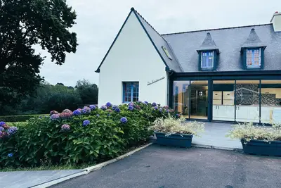 Image de Grande maison Ă 180m de la mer, belle plage de Trestel