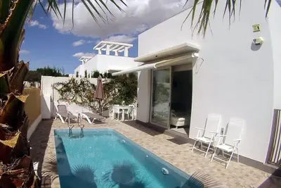 Image de Villa Moderne Avec Piscine Privee Proche Des Plages Et Des Golfs