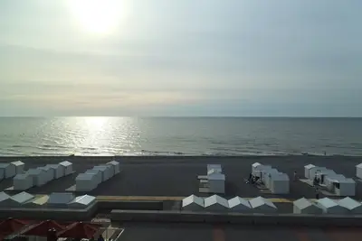 Image de Le Bateau Appartement lumineux face mer et plage