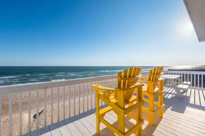 Image de Sundance: 4 Br / 3. 5 Ba en bord de mer Ă Surf City, pour 10 personnes