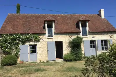 Image de Maison familiale calme et campagnarde avec immense piscine