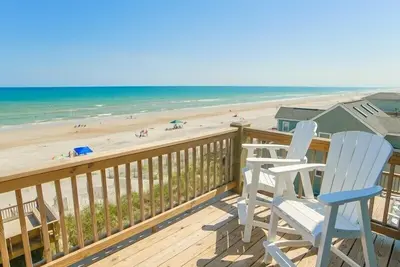 Image de Mer Pour Milles: 6br / 5. 5ba peut accueillir 16 personnes au bord de l’océan N Topsail Beach Ascenseur HotTub