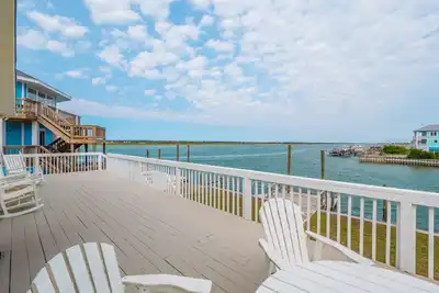 Image de Bear'S Den: 4 Br / 3 Ba canalfront Ă Topsail Beach, pour 8 personnes