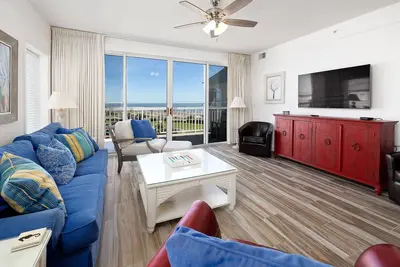 Image de Appréciez Island Living au Condominium Beachfront, beaucoup de place pour les grandes familles!