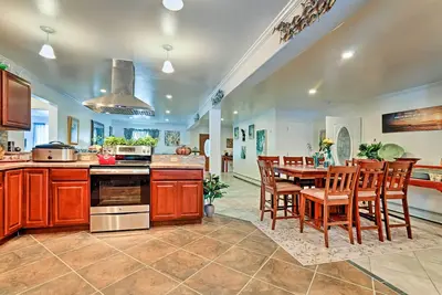 Image de Nouveau! Spacious Home Minutes to Downtown & Glacier!