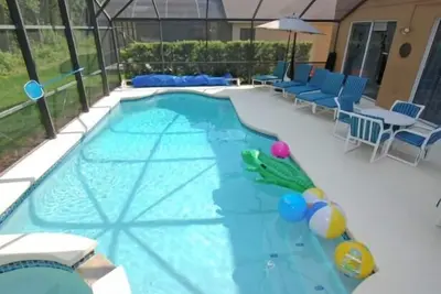 Image de Magical Rassemblements Villa 7 lit 4. 5 salles de bain ~ Emerald Island