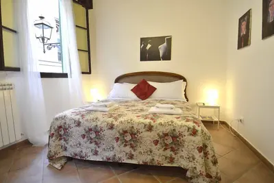 Image de Boboli 1 minute, Lovely! Wifi gratuit 24h / 24.